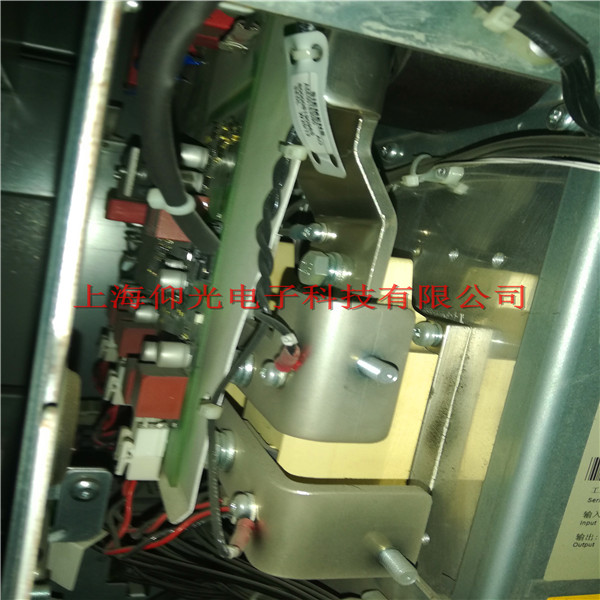 施耐德變頻器報警不運(yùn)行找上海仰光,施耐德變頻器報OCF過流現(xiàn)場維修