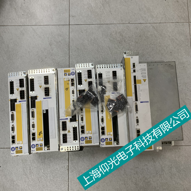 �Ơ�Ħ��S700�(q��)�����@ʾ��(b��o)��F104���ϾS�� �ɜyԇ