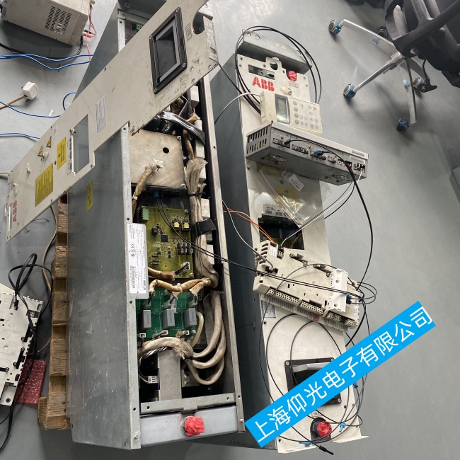 �������ݸ�������ABB׃�l��ACS260ϵ�й��ϴ��a��ȫһ�[