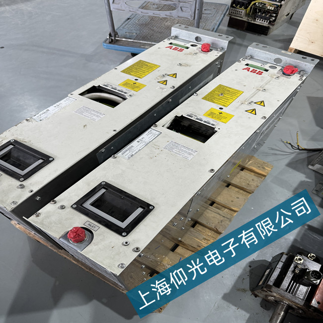 ̩��ABB ACS800ϵ��׃�l����(b��o)7114�͹����Ƅ�(d��ng)�ز����^�d�S���k��