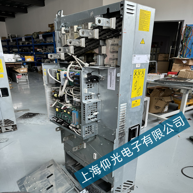 ��������ABB׃�l��ACS880��A3C1ֱ��늉�����ϾS���k��������