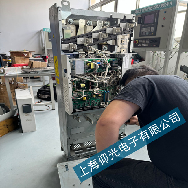 �A�ϵ؅^(q��)ABB׃�l��ACS880��A5EA�y���·�ضȹ��ϾS��24С�r�ھ�